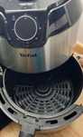 Frytkownica beztłuszczowa marki Tefal o pojemności 4,2 litrów