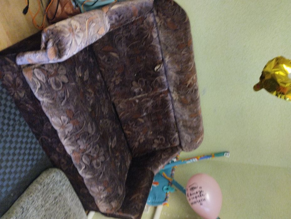 Діван малютка та два крісла- кровать