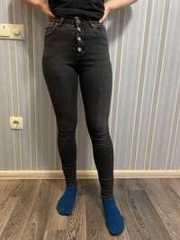 Жіночі стильні джинси