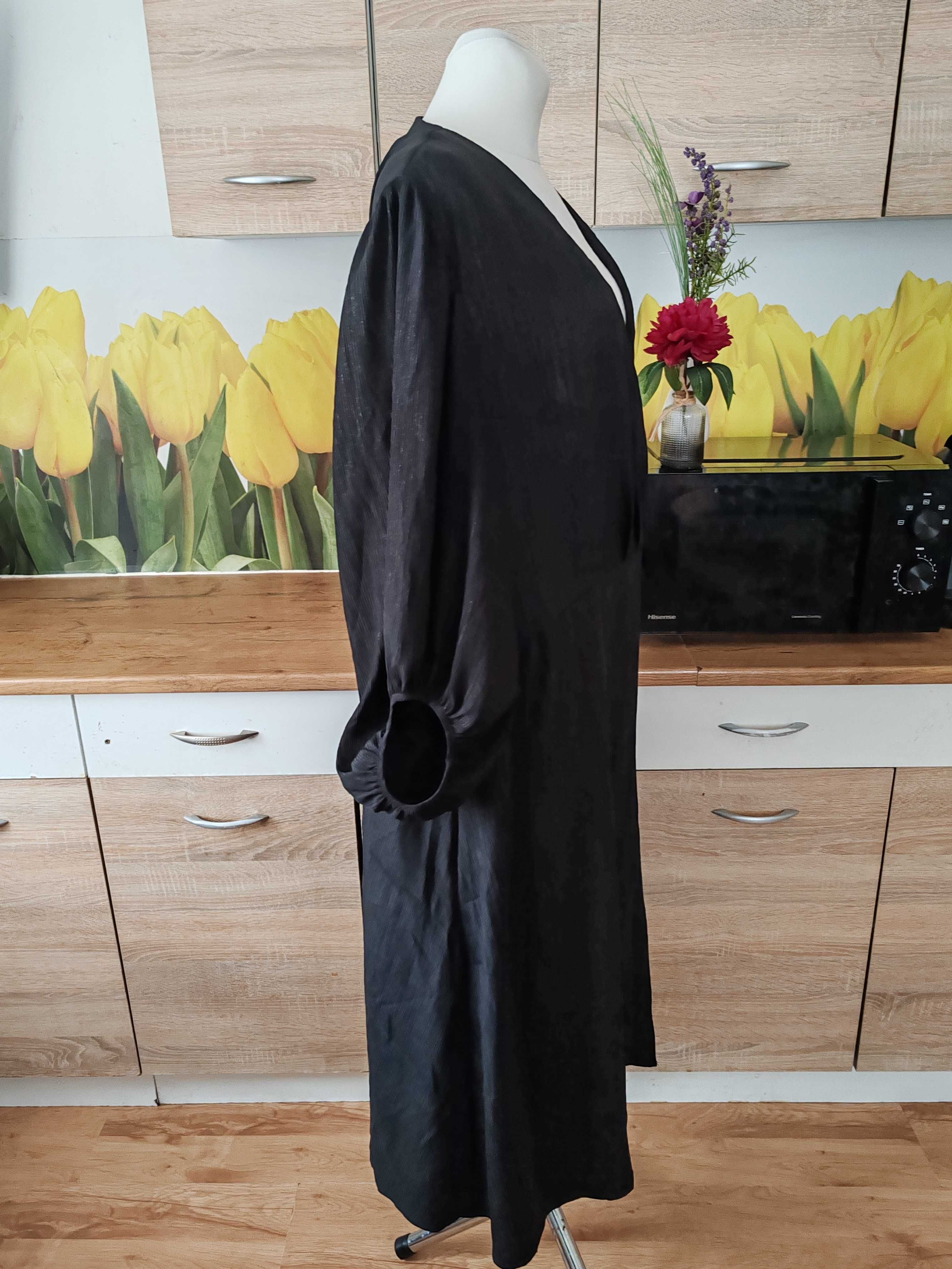 Ciekawa lekka koktajlowa sukienka H&M rozmiar ok 50 poliester