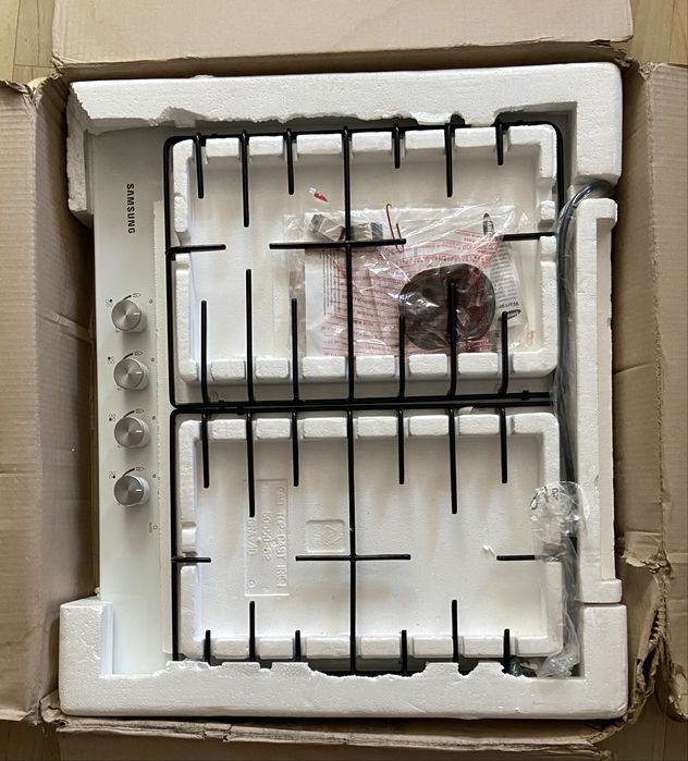 Варильна панель газова SAMSUNG GN642FFXD