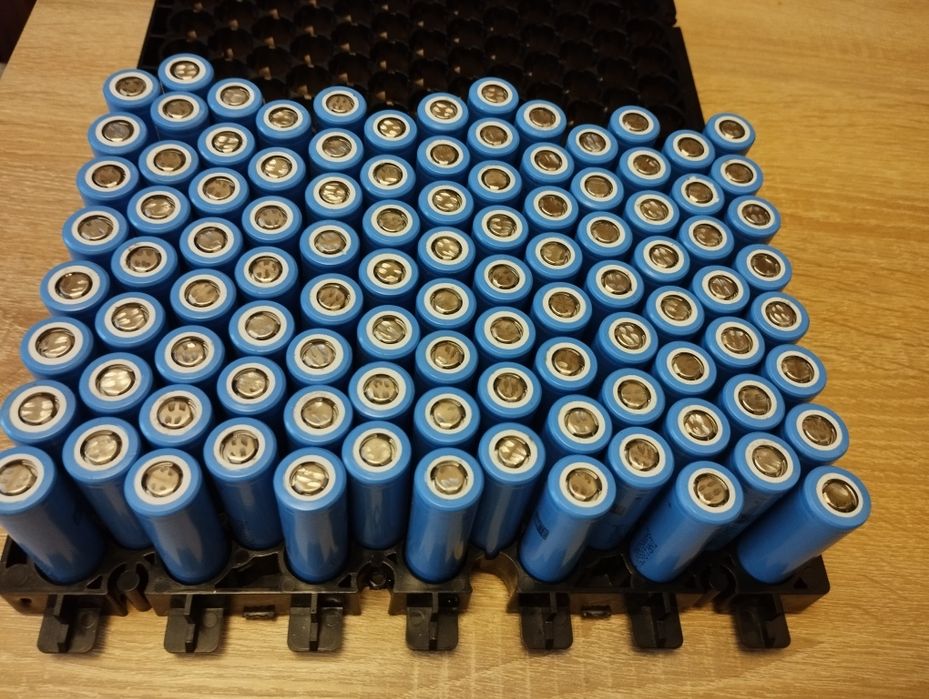 Акція на опт! Налобный фонарь boruit d10, под акамулятор 18650, лiхтар