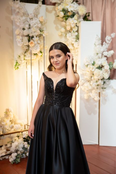 Вечірня сукня на випускний або на будь яке свято