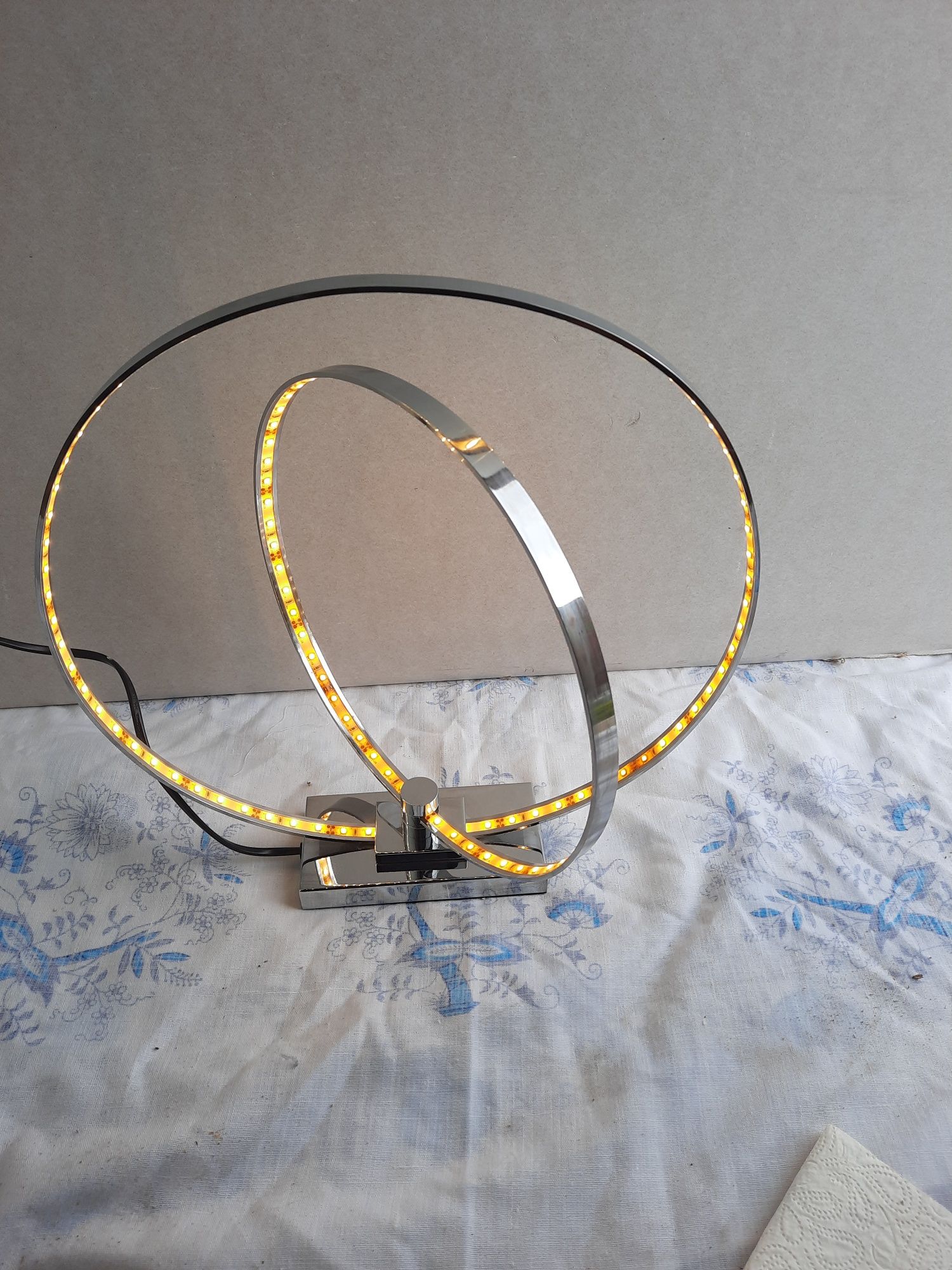 Lampa led dekoracyjna
