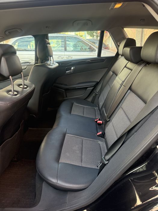 Mercedes-Benz / E250 / Diesel / Avantgarde