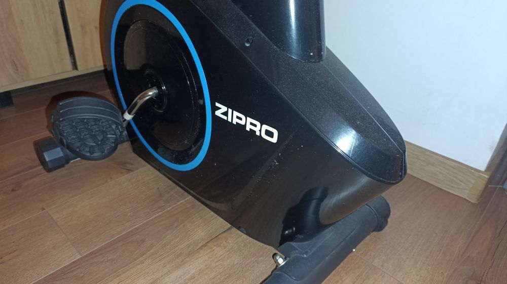Nowy rowerek treningowy Zipro