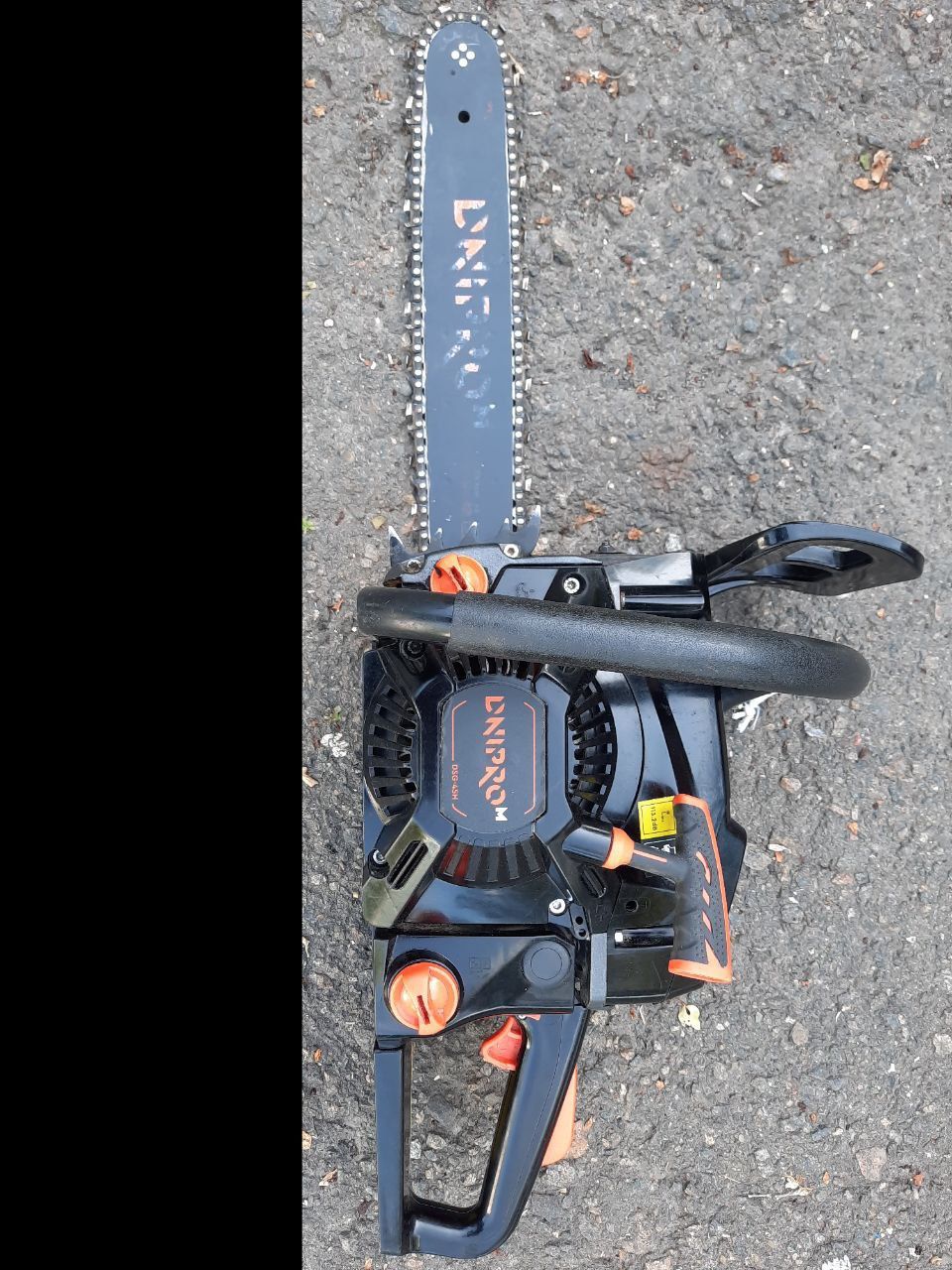 Продам бензопилу ,,Dnipro-M" CHAINSAW DSG-45H