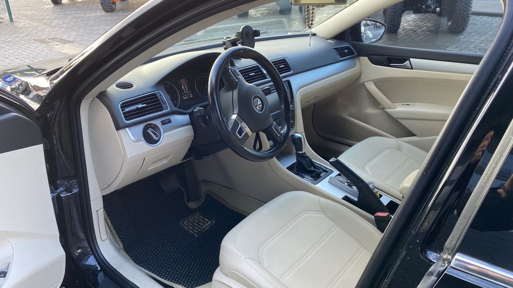 Volkswagen Passat 2012