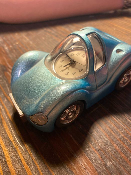 Zegar samochód autko dla dzieci niebieski zabawka samochodzik