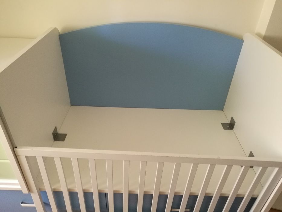 Berço-cama convertível com gavetas/cama extra 70x140 cm