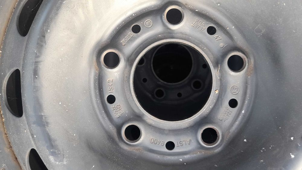 koła opony zimowe 195/65/R15 91H