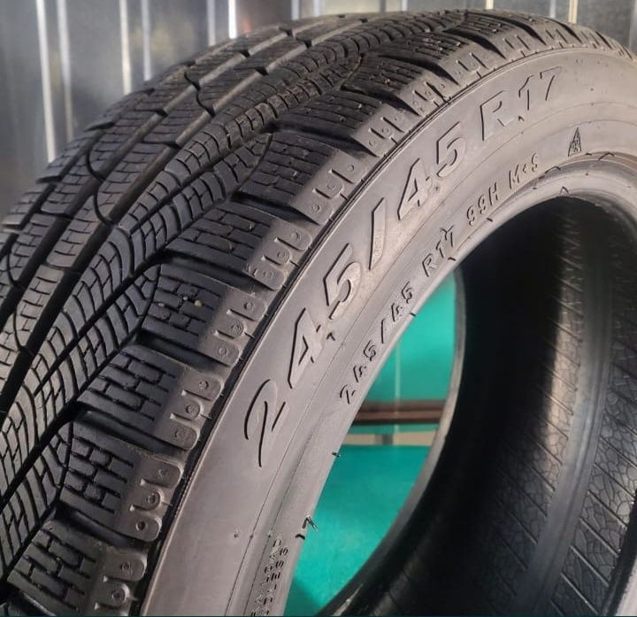 1x 245 45 R17 99 H Pirelli Winter 210 Zima