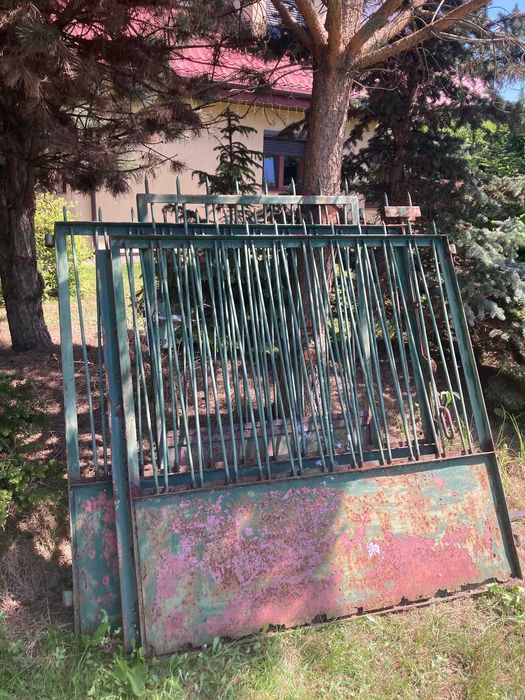 Brama wjazdowa używana dwuskrzydłowa + furtka