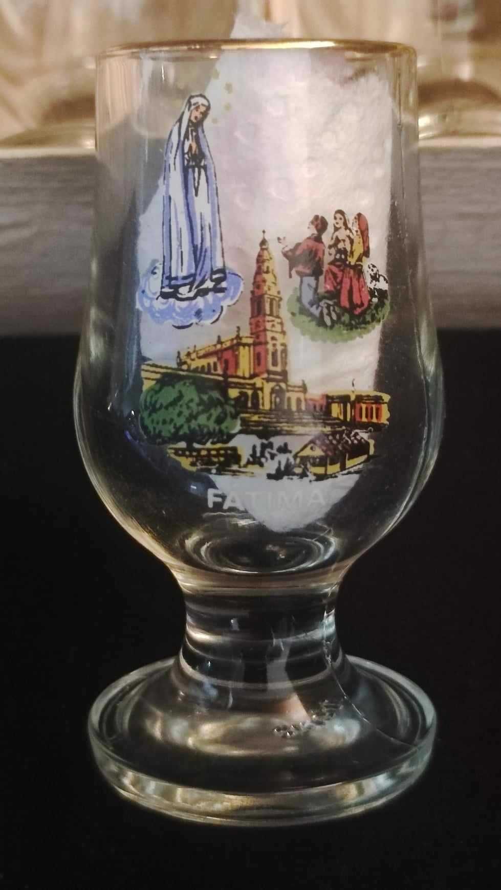 6 copos de "licor", com inscrição, Recordação de Fátima