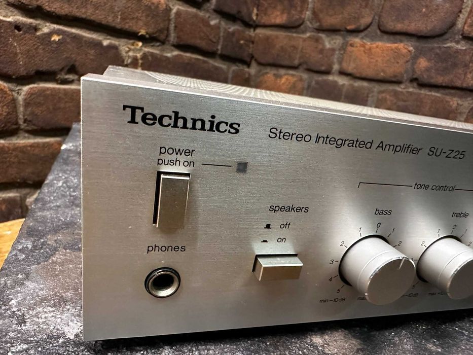 Wzmacniacz Technics SU-Z25