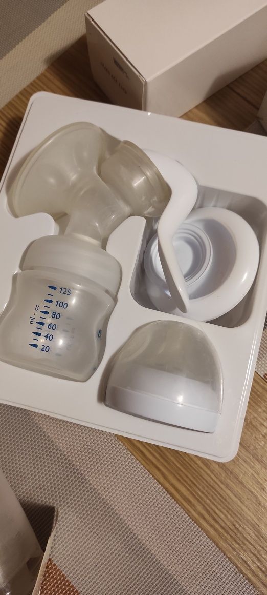 Молоковідсмоктувач механічний Avent Philips Natural