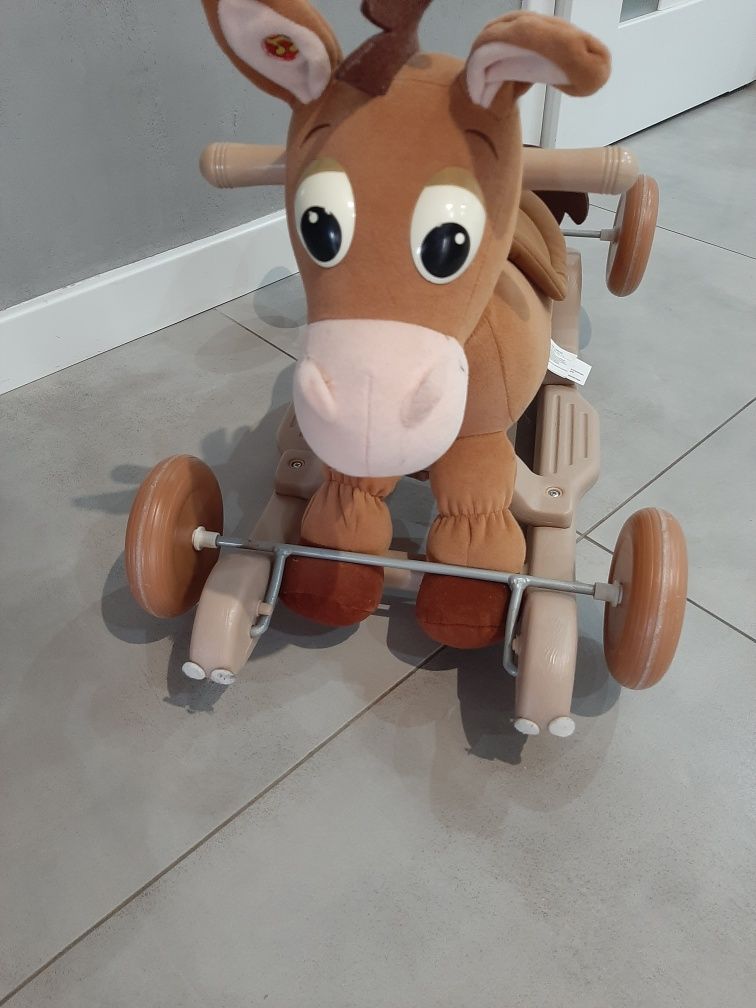Konik KIDDIELAND TOY LIMITED  jeździk/ konik na biegunach 2w1