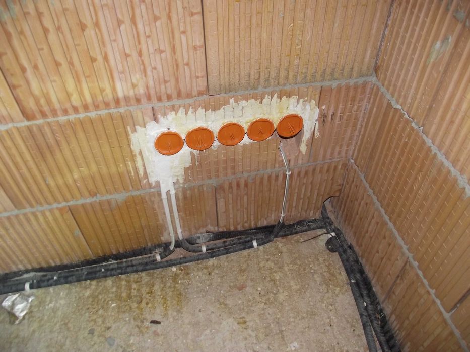 Elektryk, Instalacje elektryczne, Przyłącza elektryczne, Zwyżka.