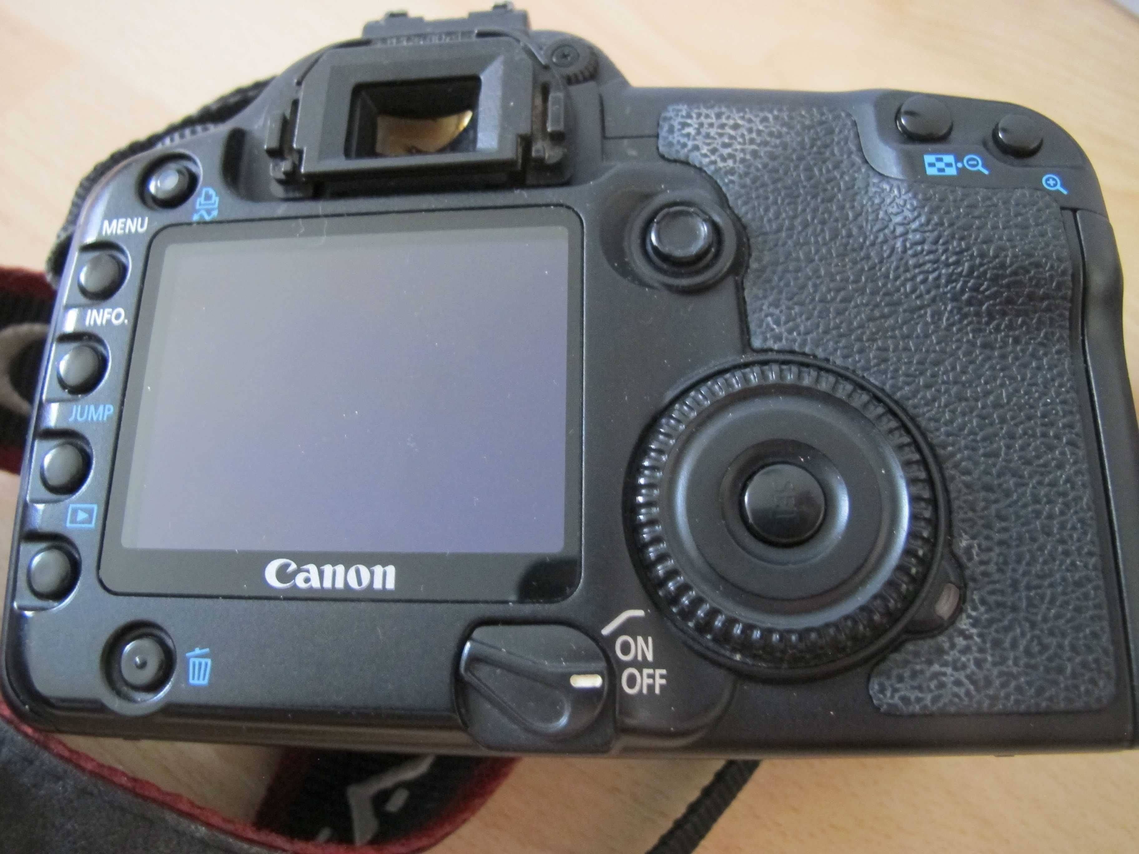 Canon EOS 30D боді, кіт