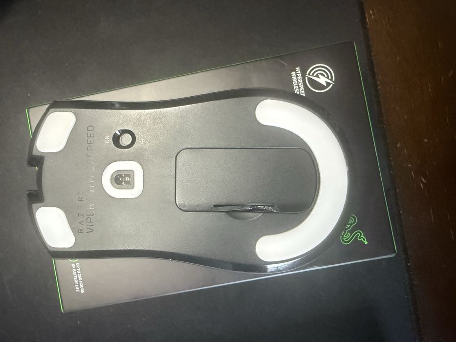 Razer Viper v3 Hyperspeed wireless 2.4Ghz bezprzewodowa mysz gamingowa