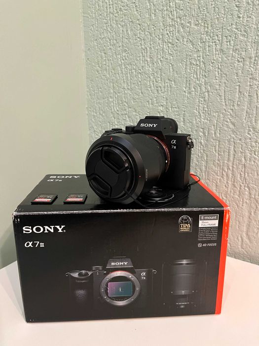 Sony A7 iii – Stan idealny – z obiektywem i kartami pamięci