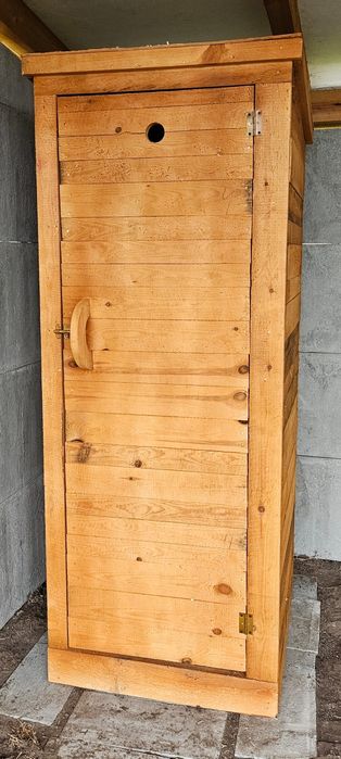Wc toaleta budowlana  wychodek kibel drewniany na działkę budowę