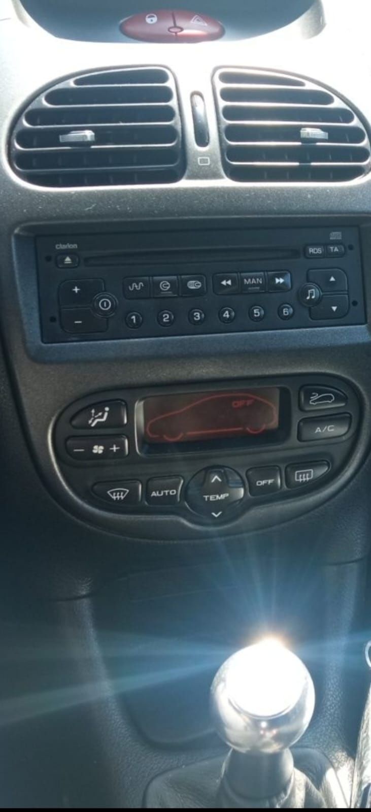 Peugeot 206 blacksilver 140 mil
