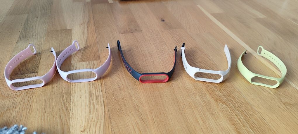 Ładowarka pudełko opaska opaski Xiaomi Smartband Mi band 6