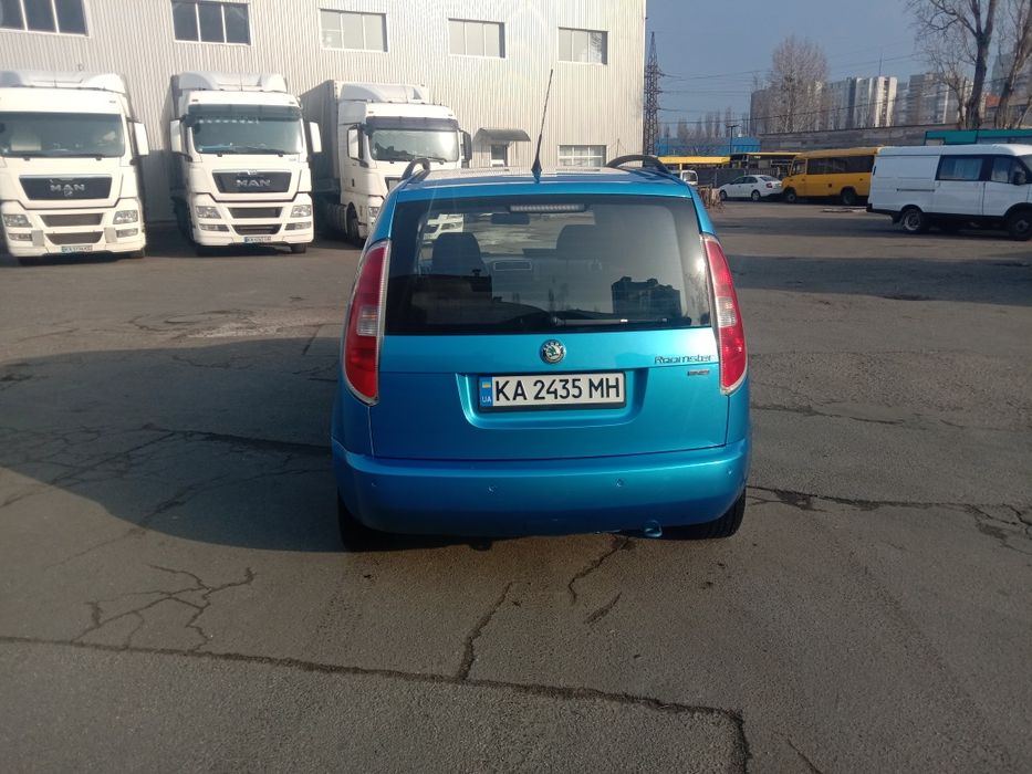 Продам Skoda Roomster