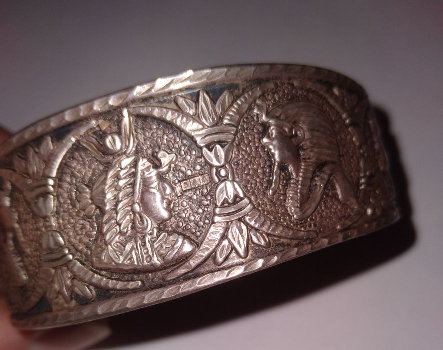 Браслет и монеты.серебро.