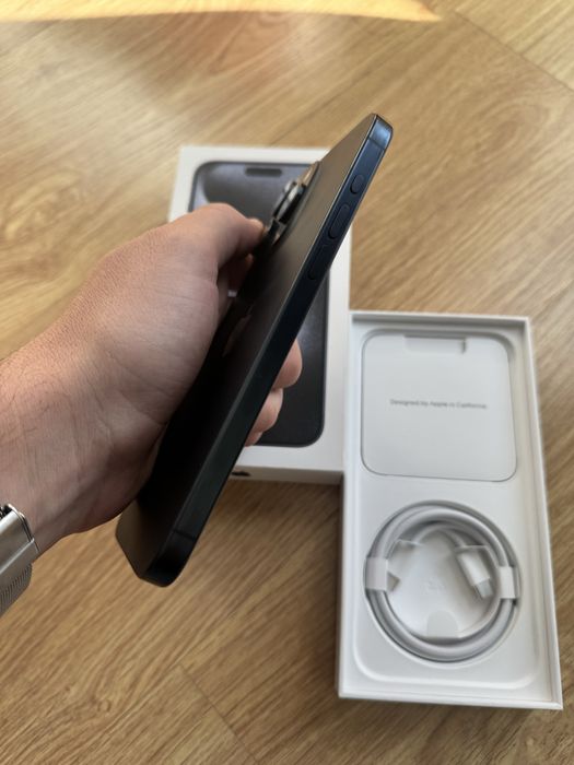 Iphone 15 Pro Max de 256gb com fatura ( Como Novo)