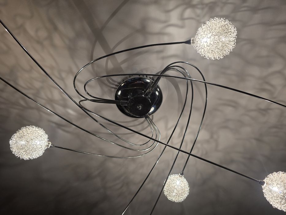Lampa wisząca z 9 kulami