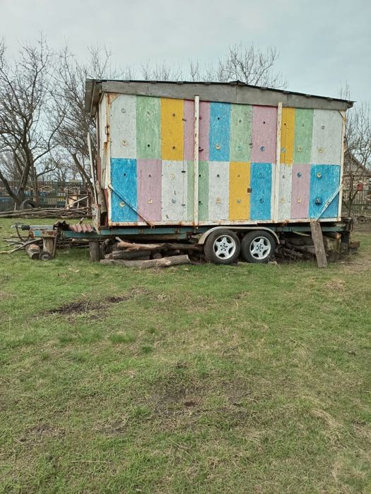 Подам пчеловодный павильон