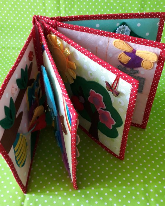 Продам развивающюю книгу