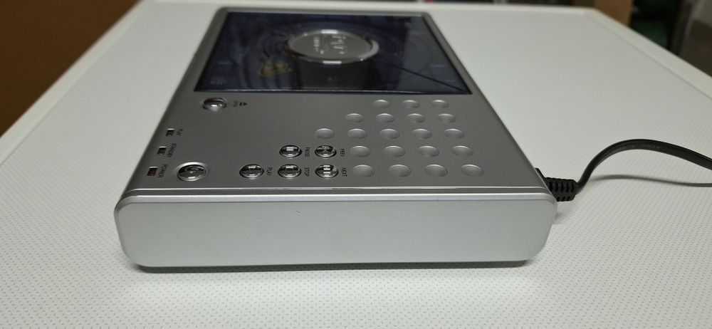 leitor DVD/CD/CD  Euroconsumers LG-5988.