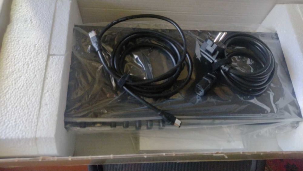 Аудио интерфейс звуковая карта MOTU 828 MKII