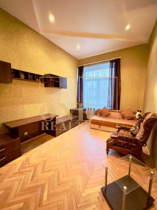 Довготривала оренда 3к Центр, метро Олімпійська, Євроремонт, БЕЗ %%%