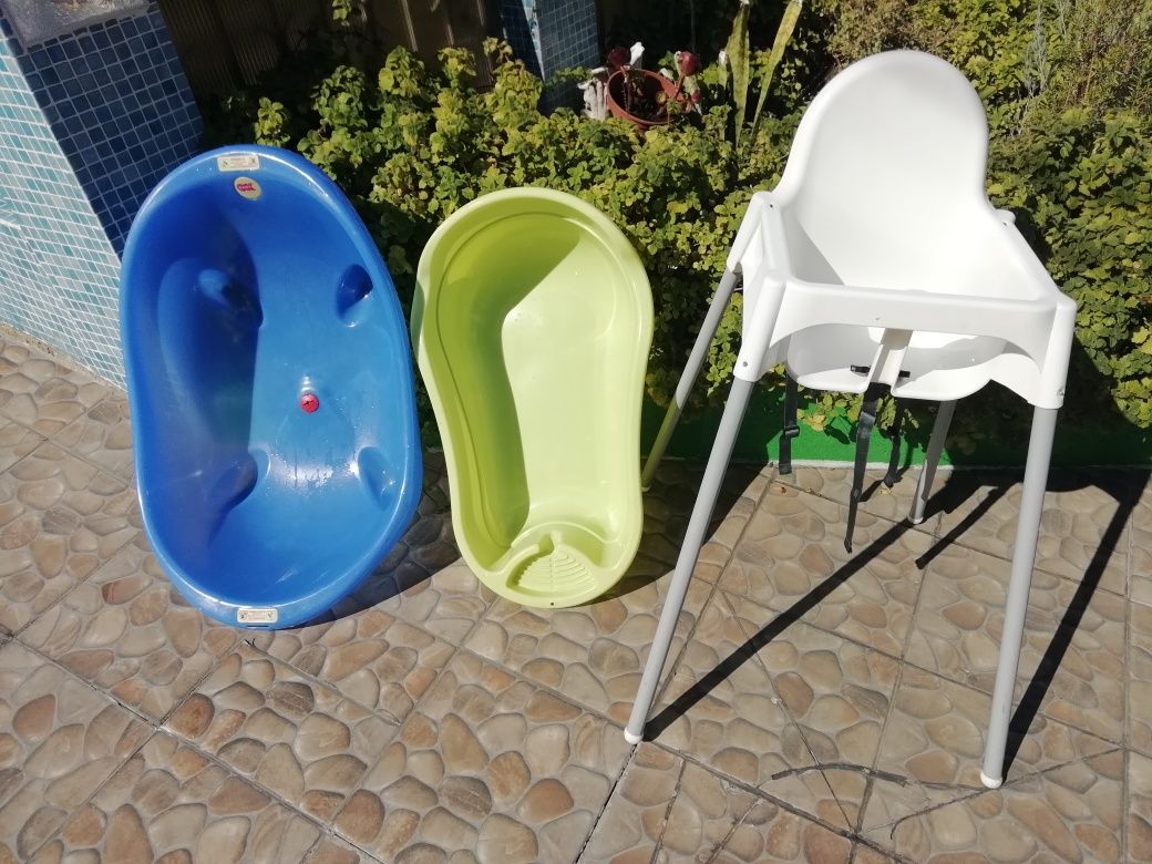 Fraldario   Banheira e Cadeira de Mesa