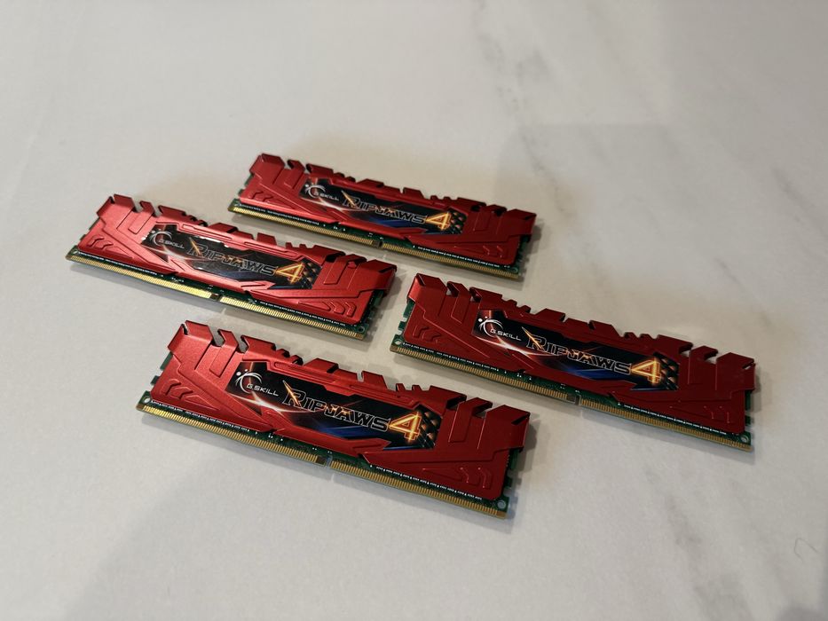 Memória RAM G.Skill 16GB (4x4GB) DDR4 2400MHz