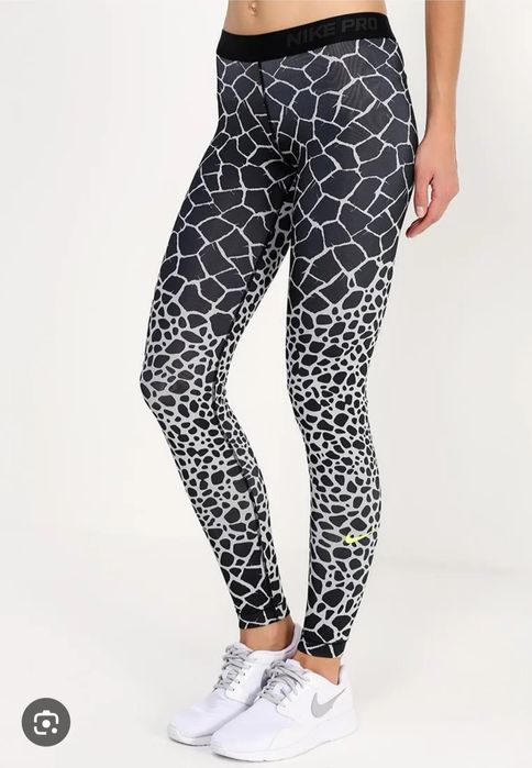 Cпортивні лосіни Nikе