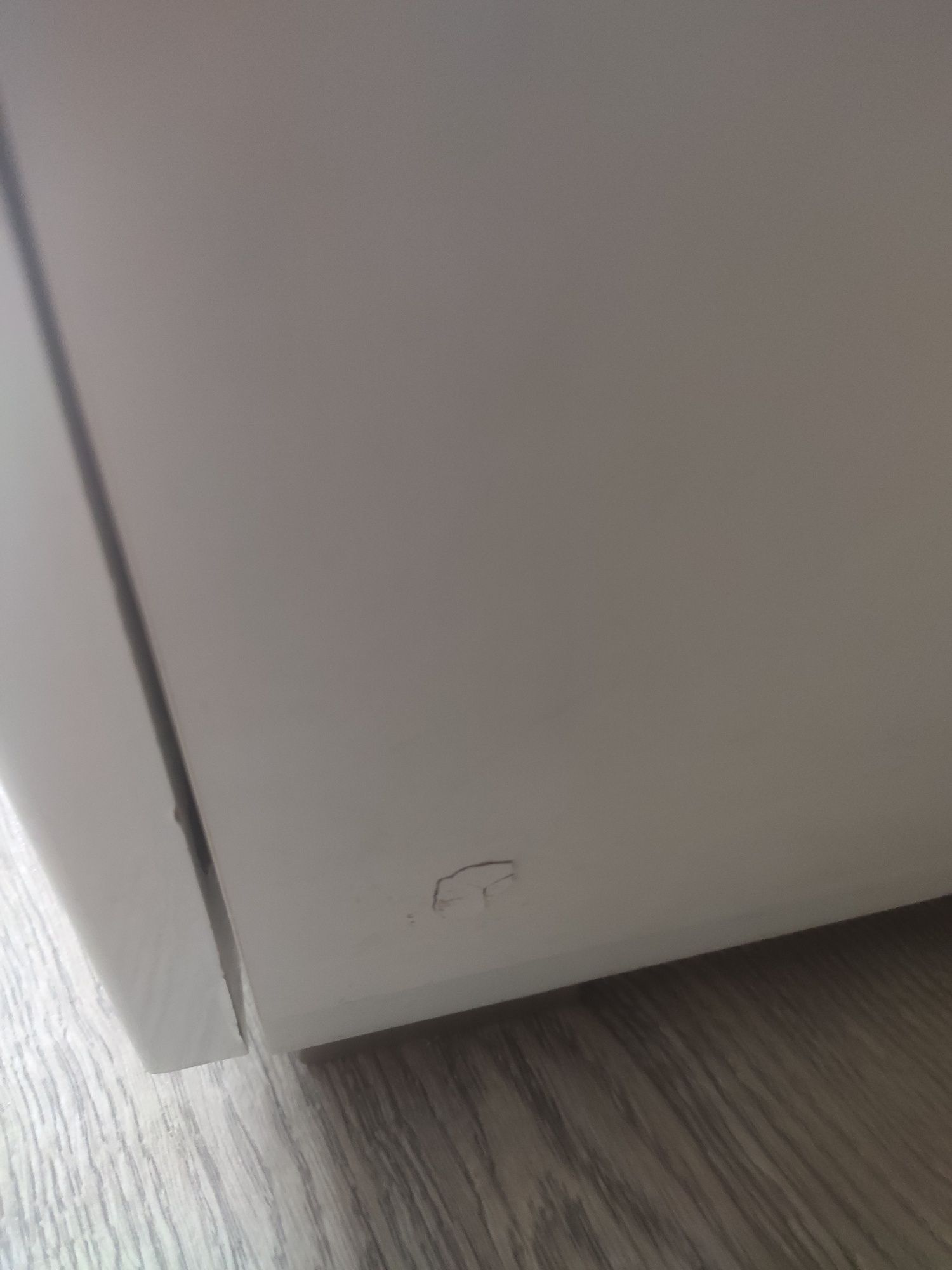 Szafka RTV z oświetleniem LED