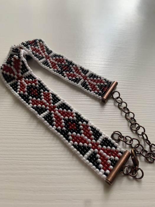 Чокер з бісеру. Український орнамент