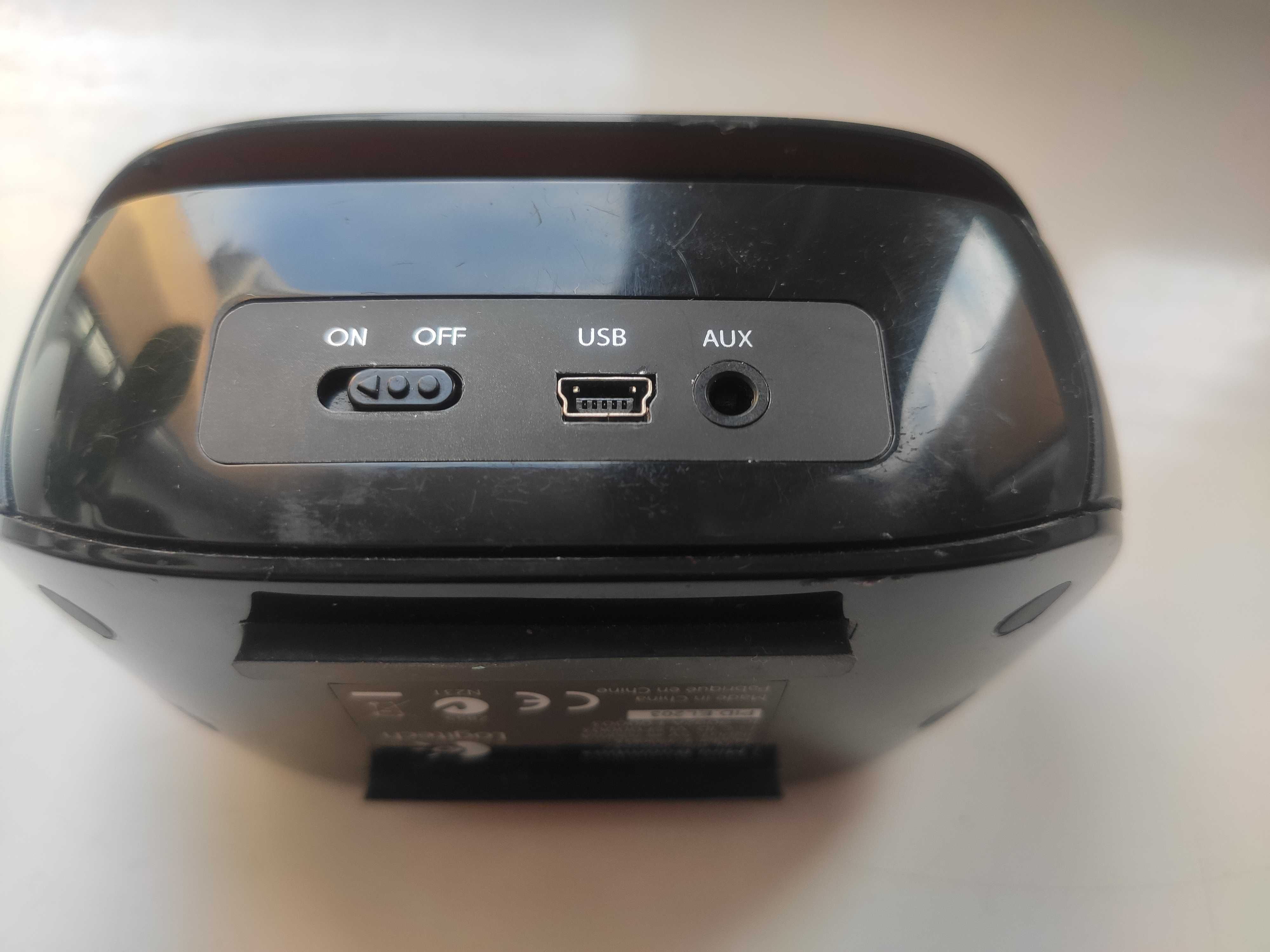 Блютуз колонка міні Boombox
LOGITECH