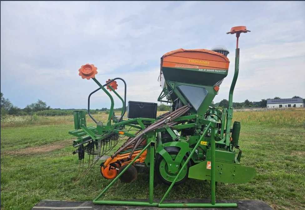 Agregat Uprawowo Siewny Amazone Siewnik Ad - p Ke 3000 Kg 303 Kx 2015r