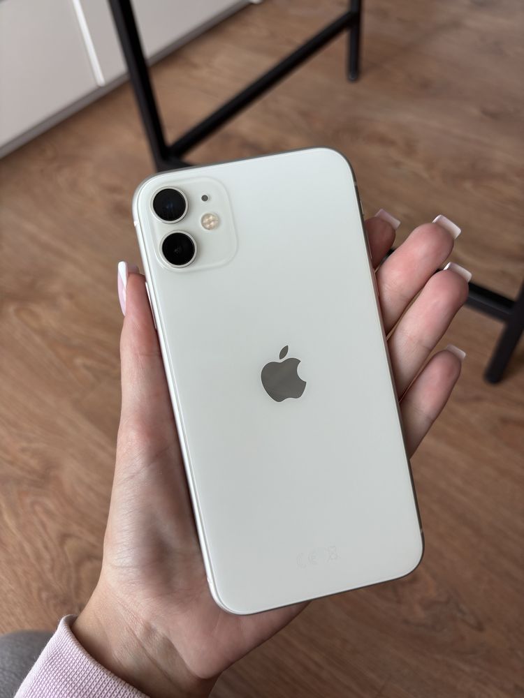 IPhone 11 64GB stan bardzo dobry