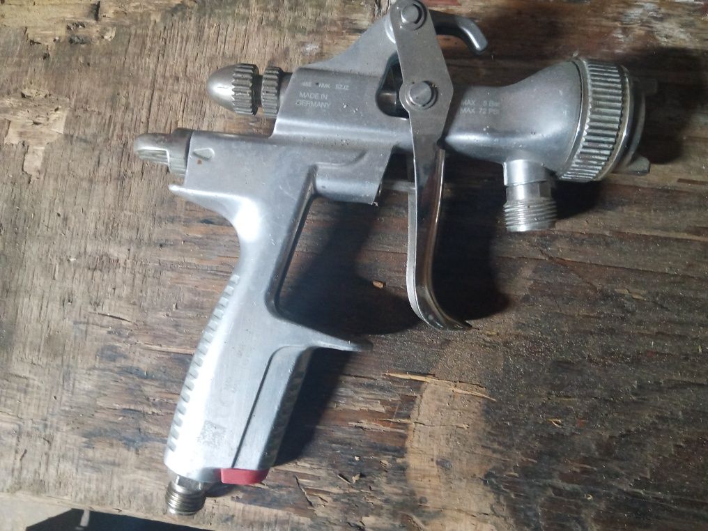 Pistolet sata Jet 1000