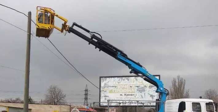Маніпулятор Кран 9тонн з малогабаритним бортом 8тонн БУР Бурове обладн
