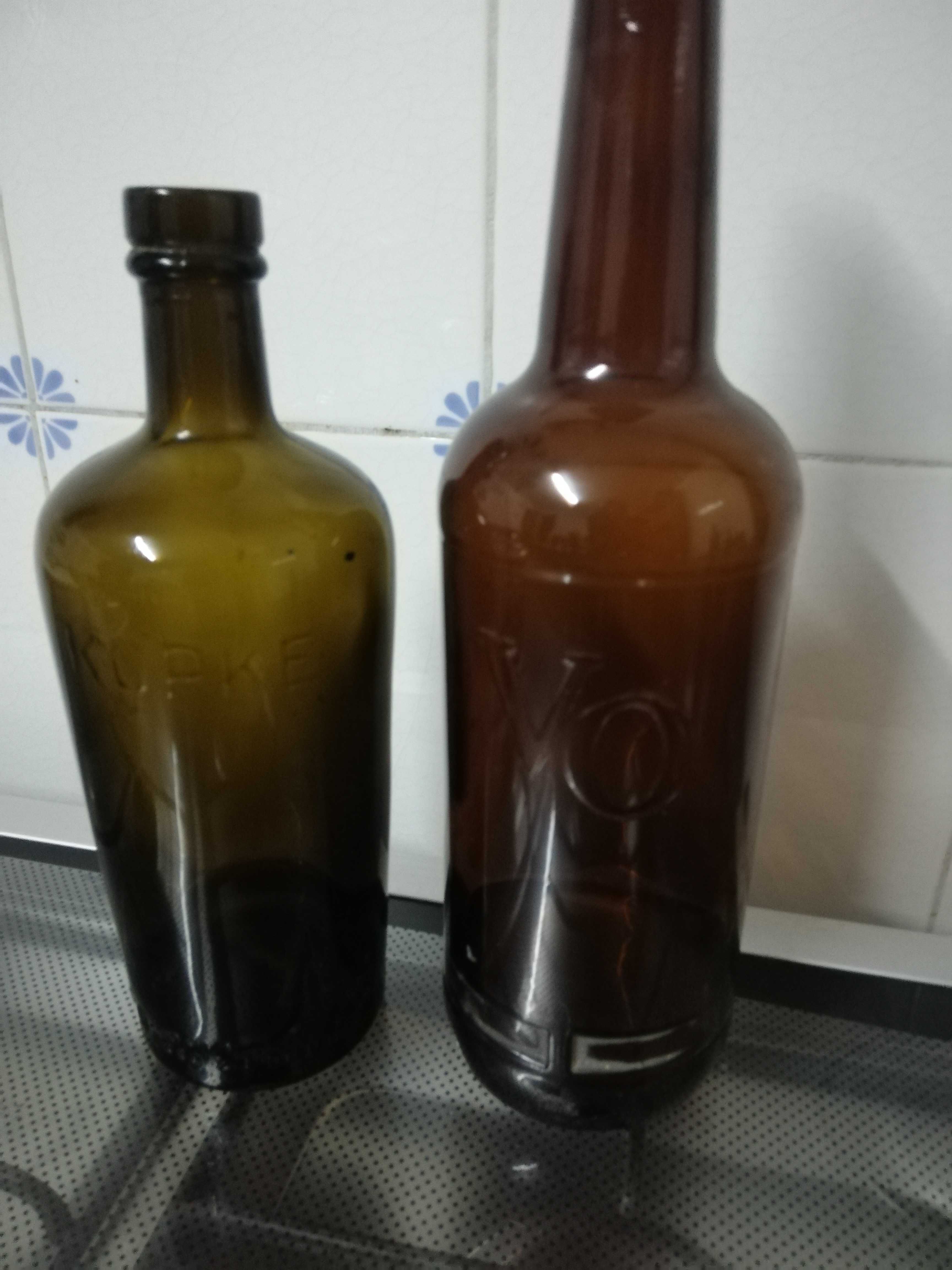 Garrafas antigas frisumo