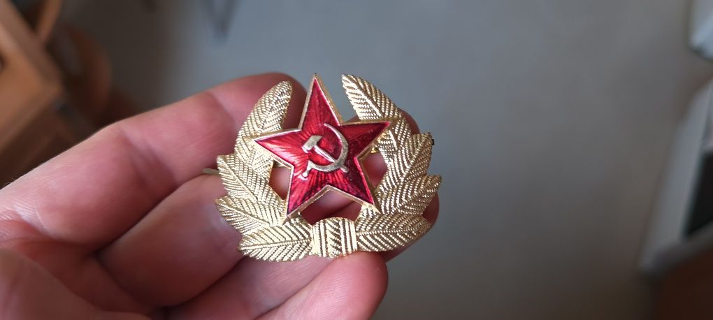 Sowiecka odznaka, wpinka do czapki, kokarda wojskowa