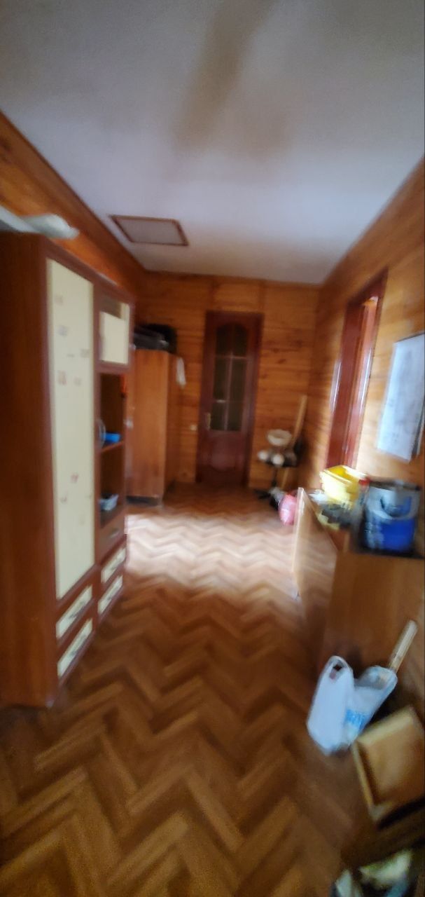 Жить или школа, садик, дом пристарелых, хостелпристарелых